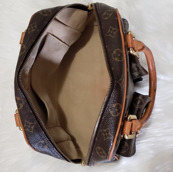Louis Vuitton Manhattan Pm bag - Picture 8 of 15